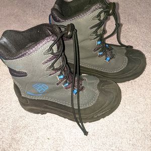 Columbia tall snow boots - sz 3 (big kid)